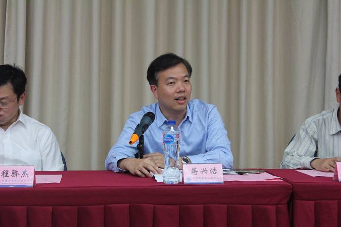 经过一小时车程