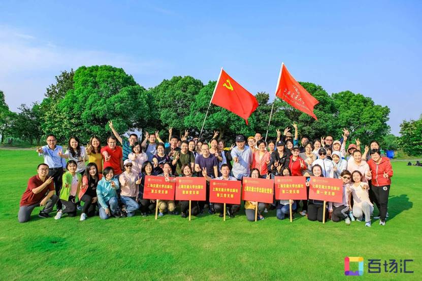 大世界游戏官网最新优惠书记
