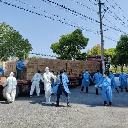 投身社区抗疫一线