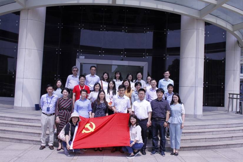 会议在华东师大人文楼中文系4108会