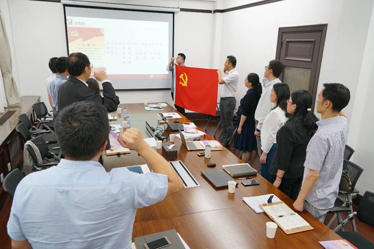 于汉存同志围绕如何写好写实干部考察材
