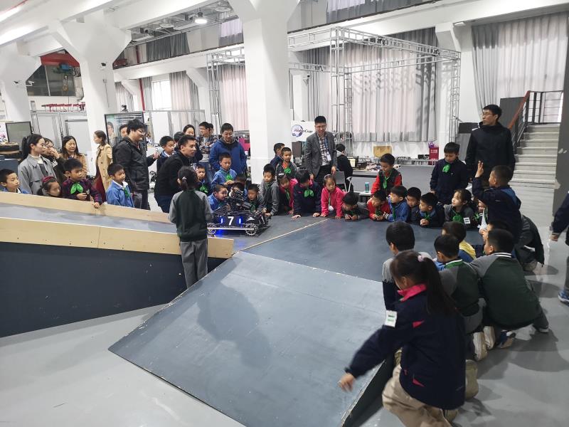 增强党员承诺践诺意识